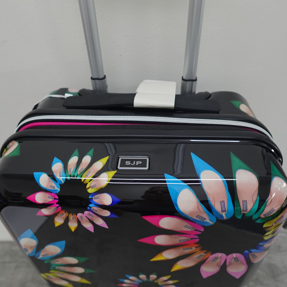 Sarah Jessica Parker Hardside Expandable Large Checked Spinner Suitcase - Picture 16 of 16